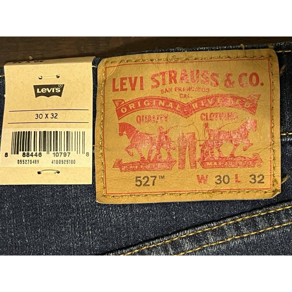 NWT Levi 527 Bootcut Jeans,Blue, Men's 30x32 - Picture 6 of 8